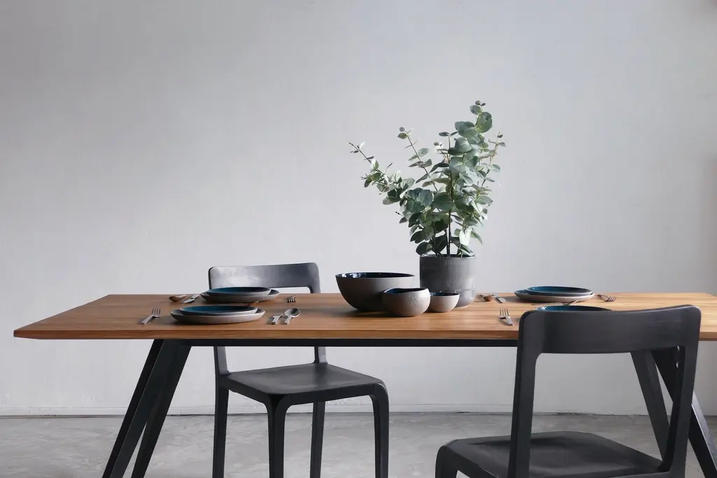 Mesa elegante (Vermelho)